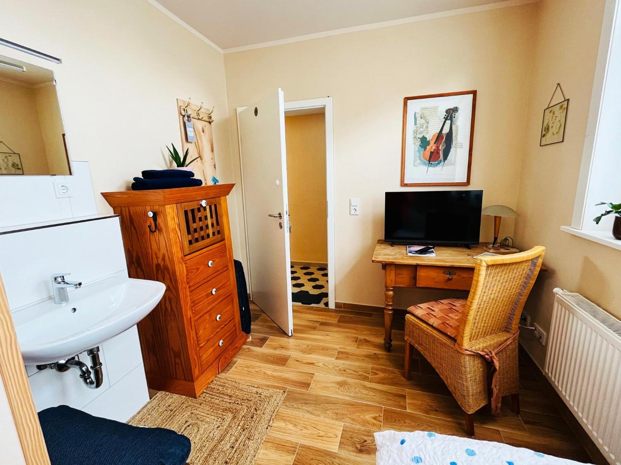 Altes Pfarrhaus Neustaedt Otel Neustadt  Dış mekan fotoğraf